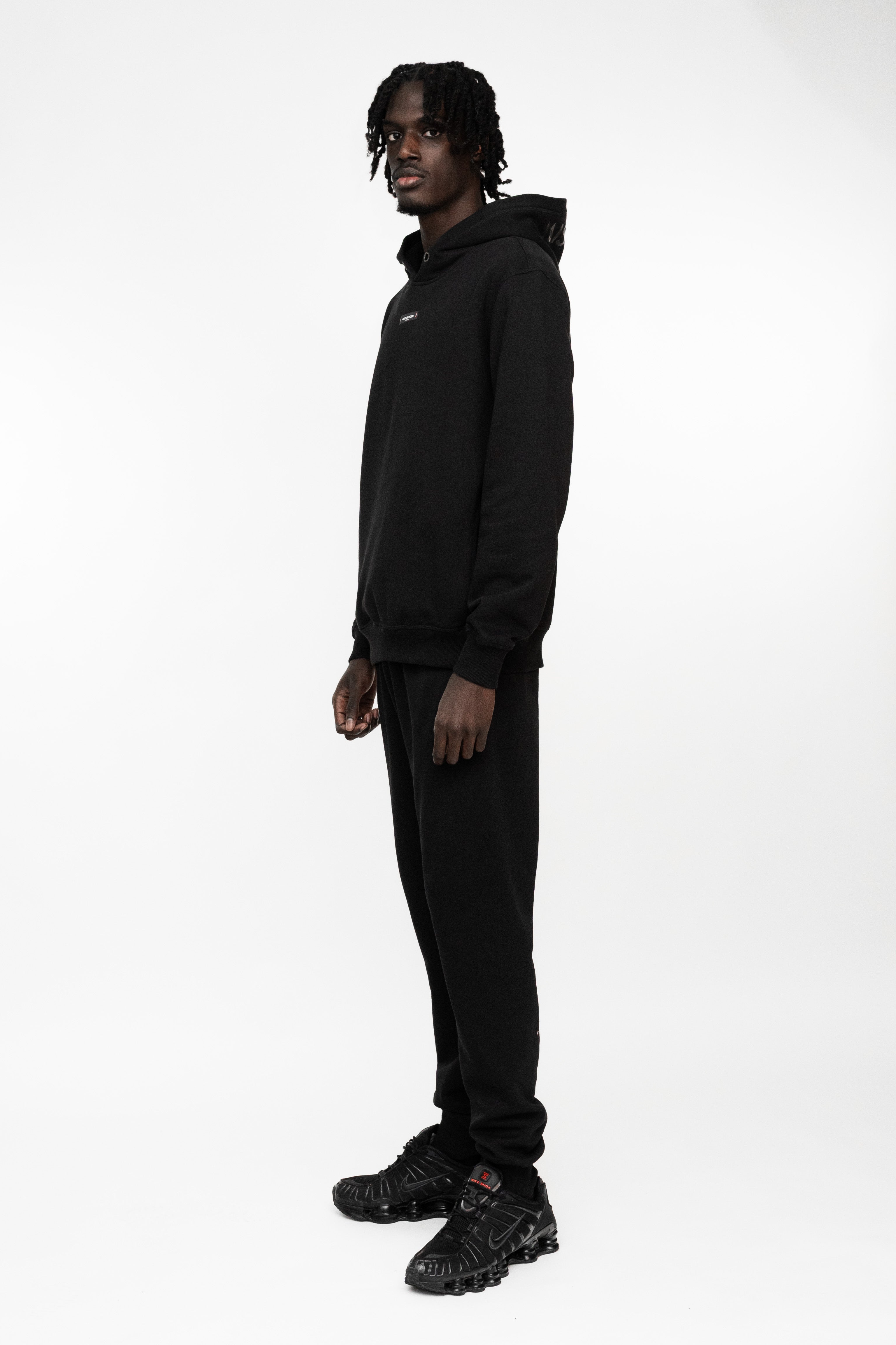 ESSENTIAL NOIR Recycled Unisex Hoodie Twinset
