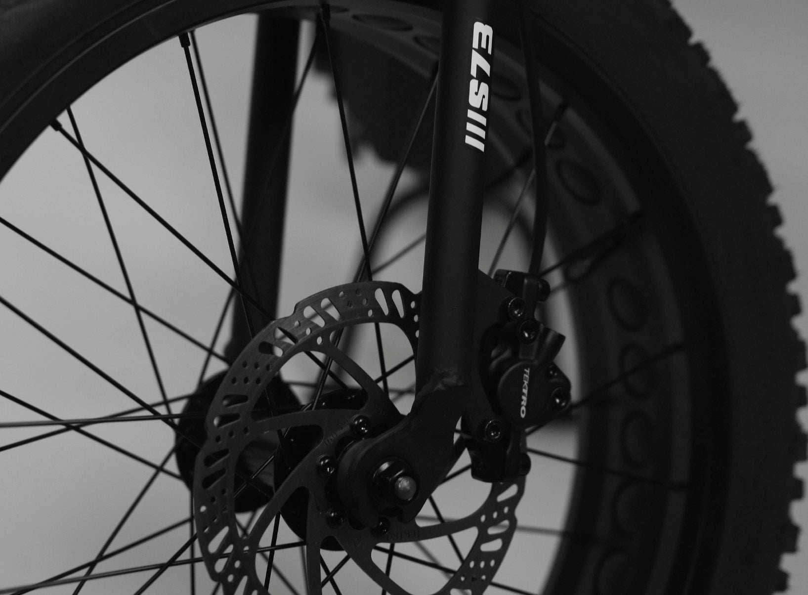 Maison NOIR x MonecoBike SUPER73 SG1 – Limited Black Edition