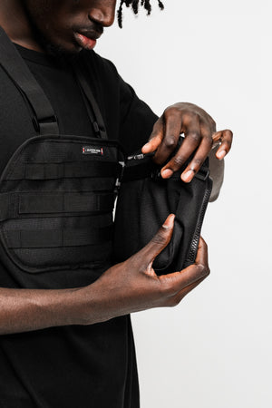 Maison NOIR Multi-pocket Transformable Chest Bag