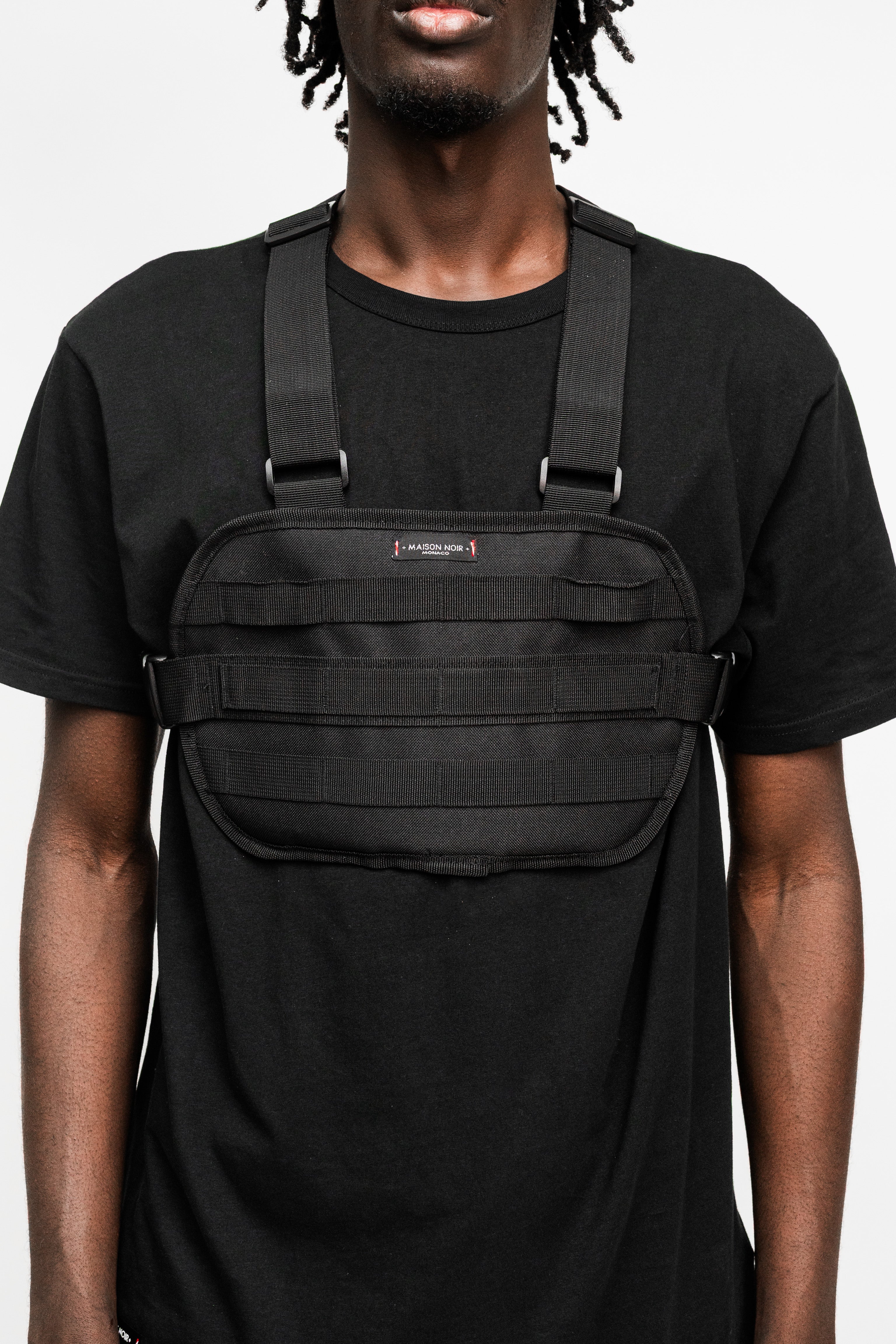 Maison NOIR Multi-pocket Transformable Chest Bag