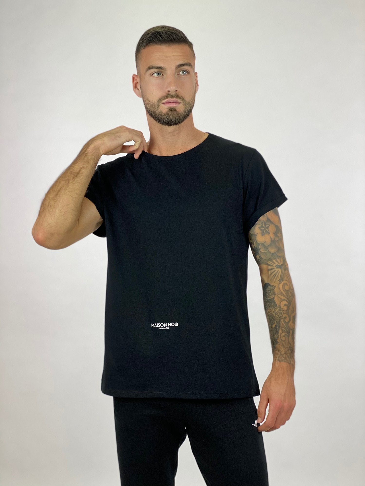 Classic Signature Unisex Tee Black